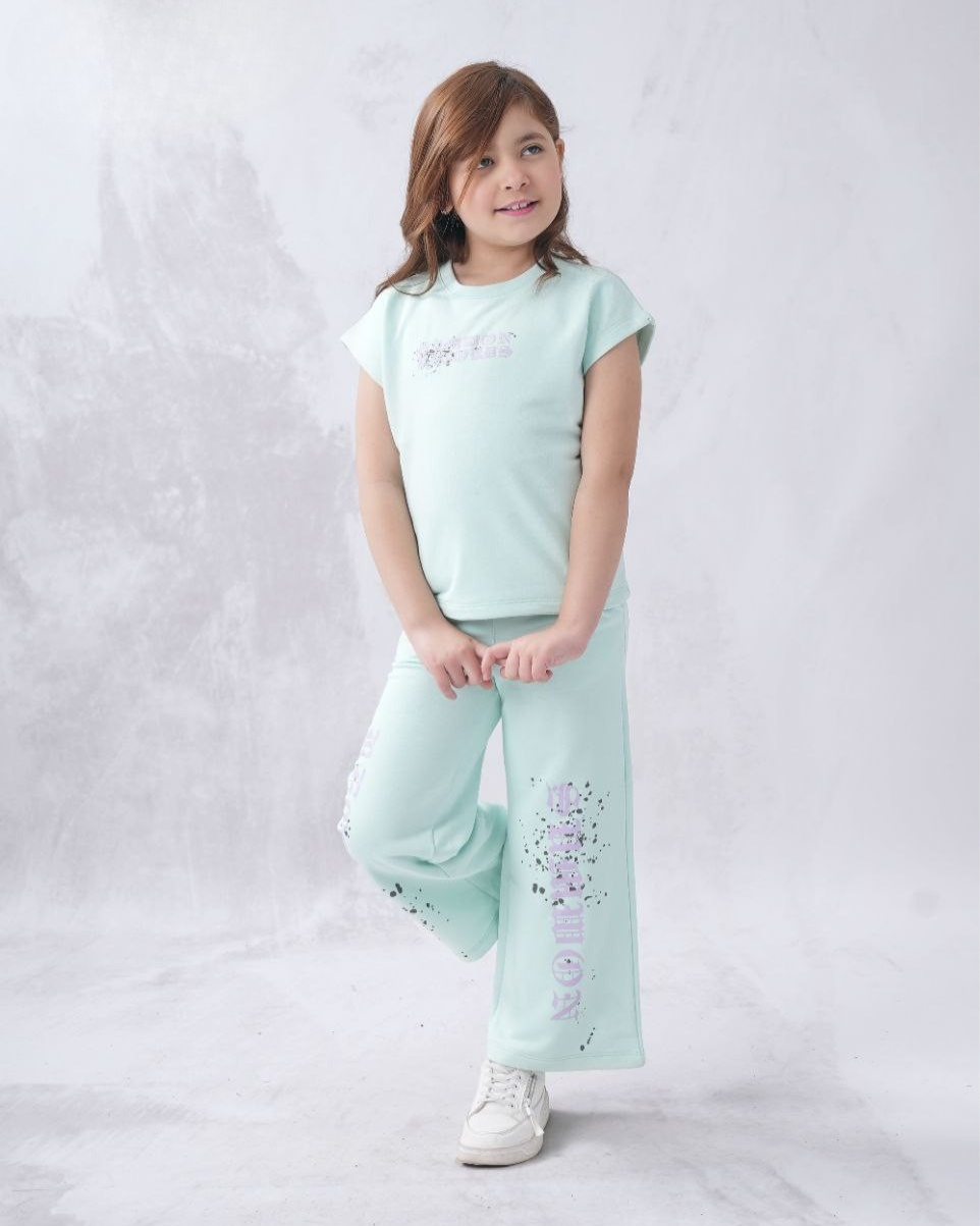 Two Pcs Girls Cotton Pajamas Set