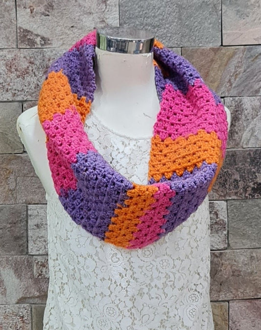 Granny Infinity Crochet Scarf